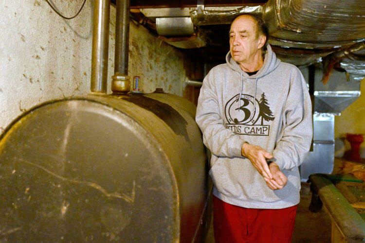 Government shutdown threatens to delay home heating assistance